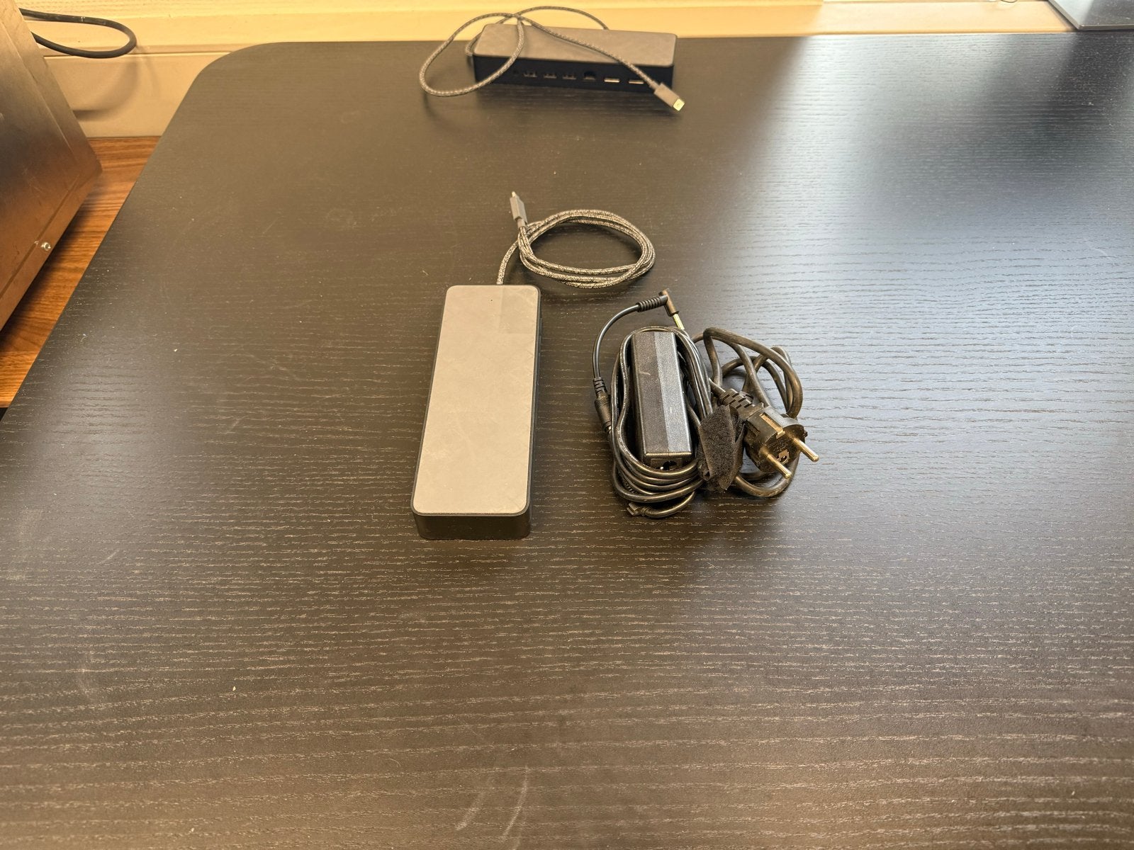 HP USB-C Universeel Dock met Lader, Computers en Software, Dockingstations, Ophalen of Verzenden, Zo goed als nieuw, Docking station