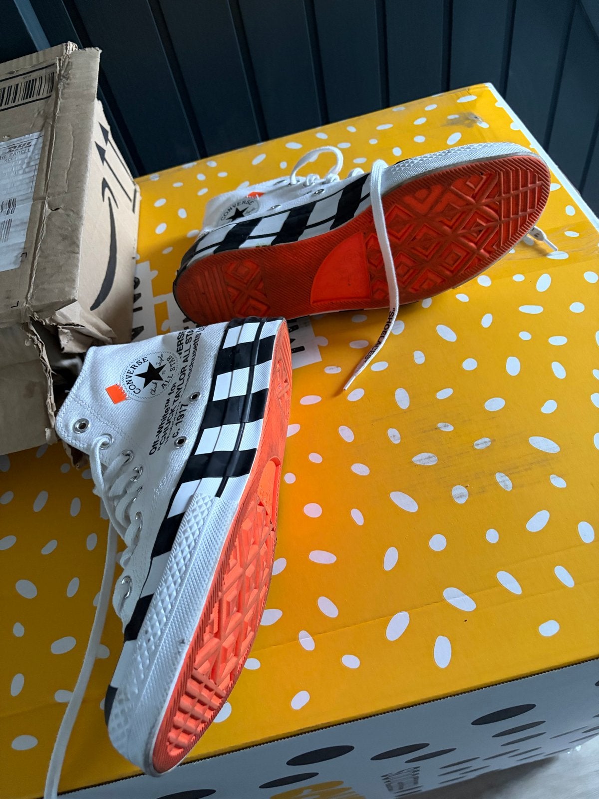 Converse x Off-White Chuck  Taylor Hi Top Sneakers, Ophalen, Zo goed als nieuw, Wit, Sneakers of Gympen