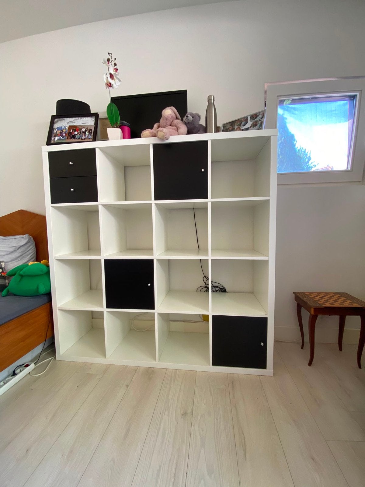 Ikea Kallax vakkenkast 16 vakken met deurtjes en lades, Huis en Inrichting, Kasten | Boekenkasten, Ophalen, Overige materialen