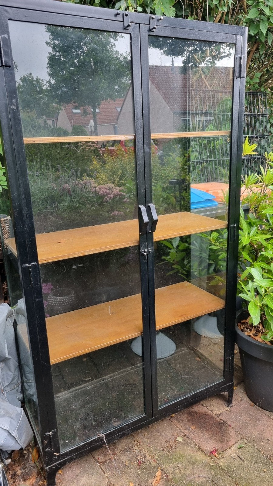 industriele vitrinekast, Ophalen, 50 tot 100 cm, Zo goed als nieuw, 150 tot 200 cm