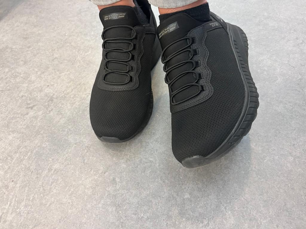 Skechers Bobs slipin maat 41 valt als 42 nieuwste model, Ophalen of Verzenden, Zo goed als nieuw, Sneakers of Gympen