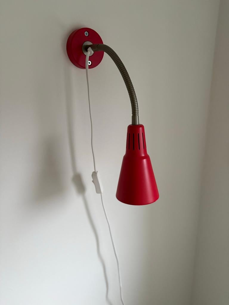 Rood wandlampje/bedlampje met flexibele arm, Ophalen of Verzenden, Zo goed als nieuw, Metaal