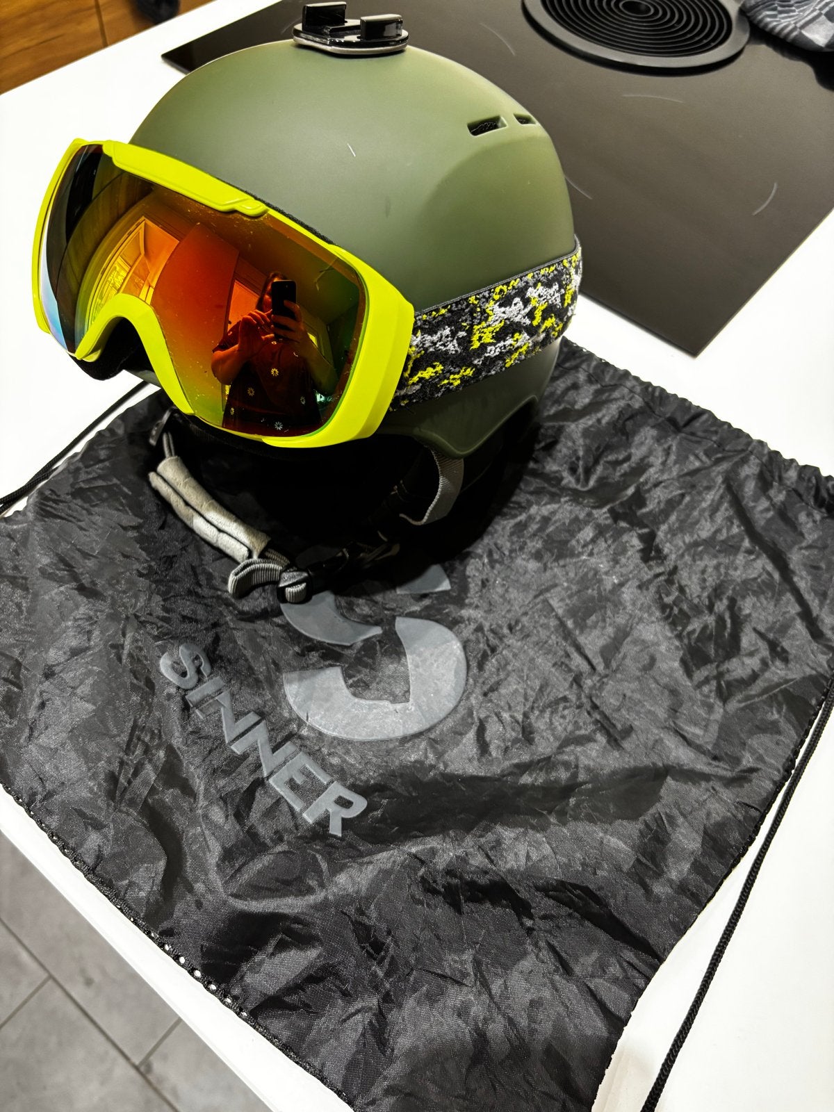 Sinner ski helm met bril, Sport en Fitness, Overige merken, Overige typen, Ophalen of Verzenden, Zo goed als nieuw