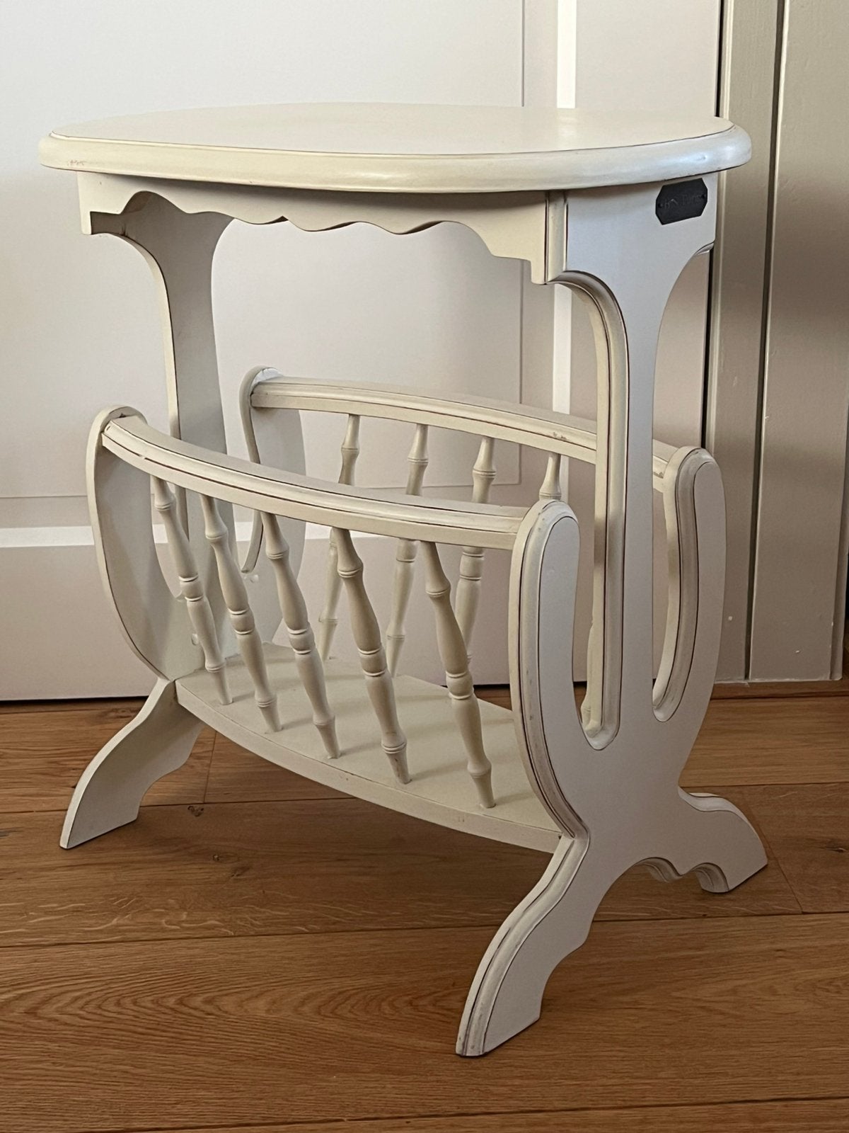 Landelijke , Brocante lectuurbak/tafeltje, Ophalen, Lectuurbak, Zo goed als nieuw, Hout