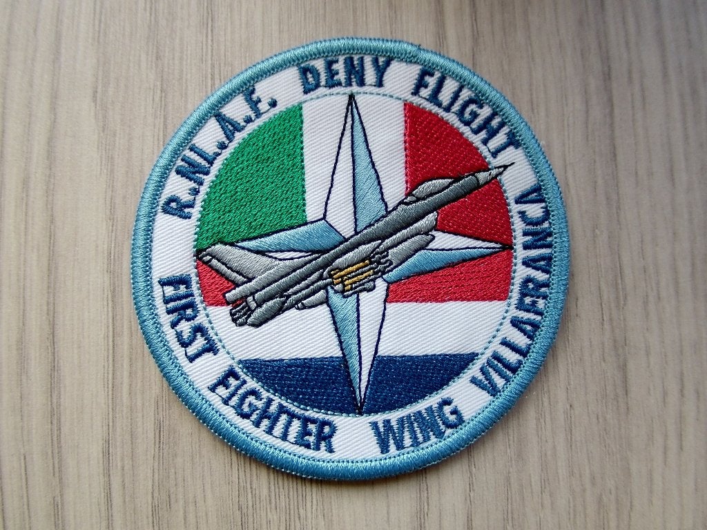 Patch RNLAF Deny Flight First Fighter Wing Villafranca, Verzamelen, Verzenden, Luchtmacht, Nederland, Embleem of Badge
