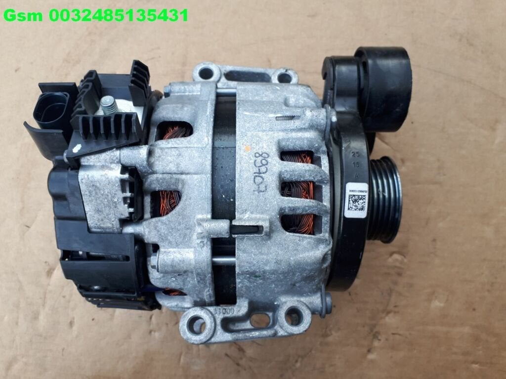 06l903018f a4 dynamo a5 alternator q5 q7 q8 a1 a3 a6 a7 ..., Auto-onderdelen, Gebruikt, AUDI AG, Auto-Union-Strasse 1
85045  Ingolstadt, DE