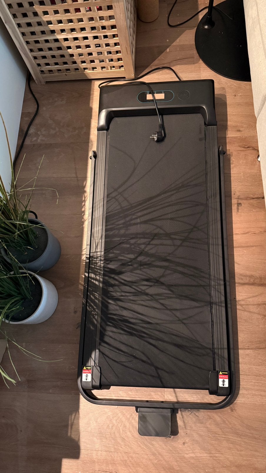 Walking pad/ treadmill - up to 10 km per hour, Sport en Fitness, Ophalen, Zo goed als nieuw