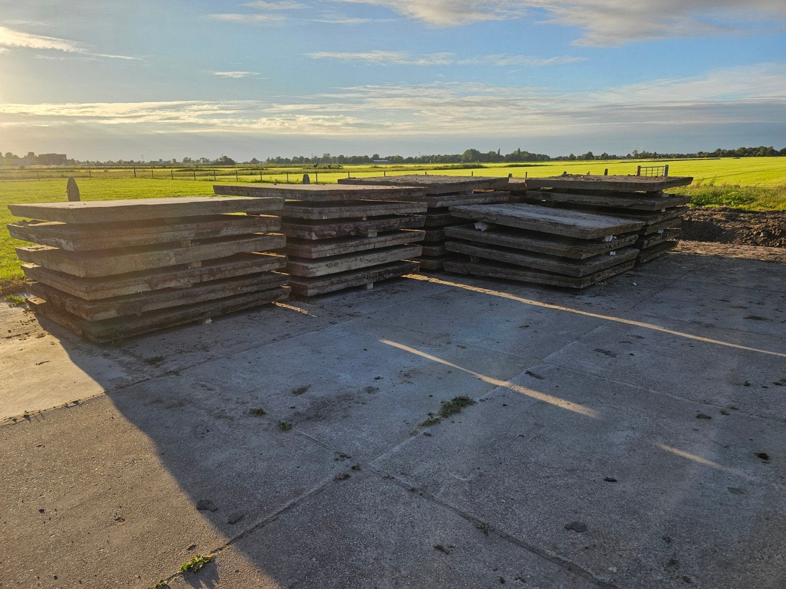 Stelconplaten betonplaten, Tuin en Terras, Ophalen of Verzenden, Gebruikt, Beton, Overige typen