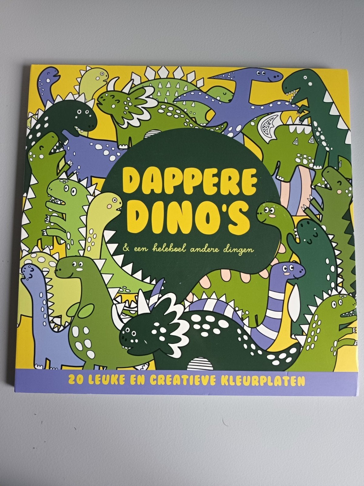 Nieuw kleurboek dappere dino's 20 nieuwe kleurplaten boek, Boeken, Kinderboeken | Kleuters, Ophalen of Verzenden, Nieuw