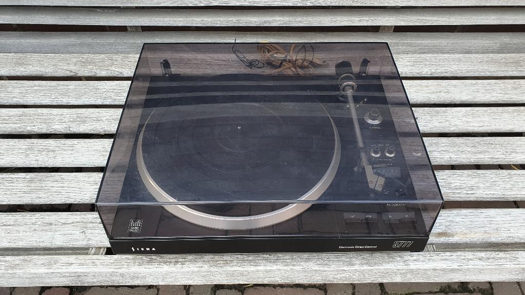 Philips 777 Platenspeler, Audio, Tv en Foto, Platenspelers, Gebruikt, Automatisch, Platenspeler, Ophalen