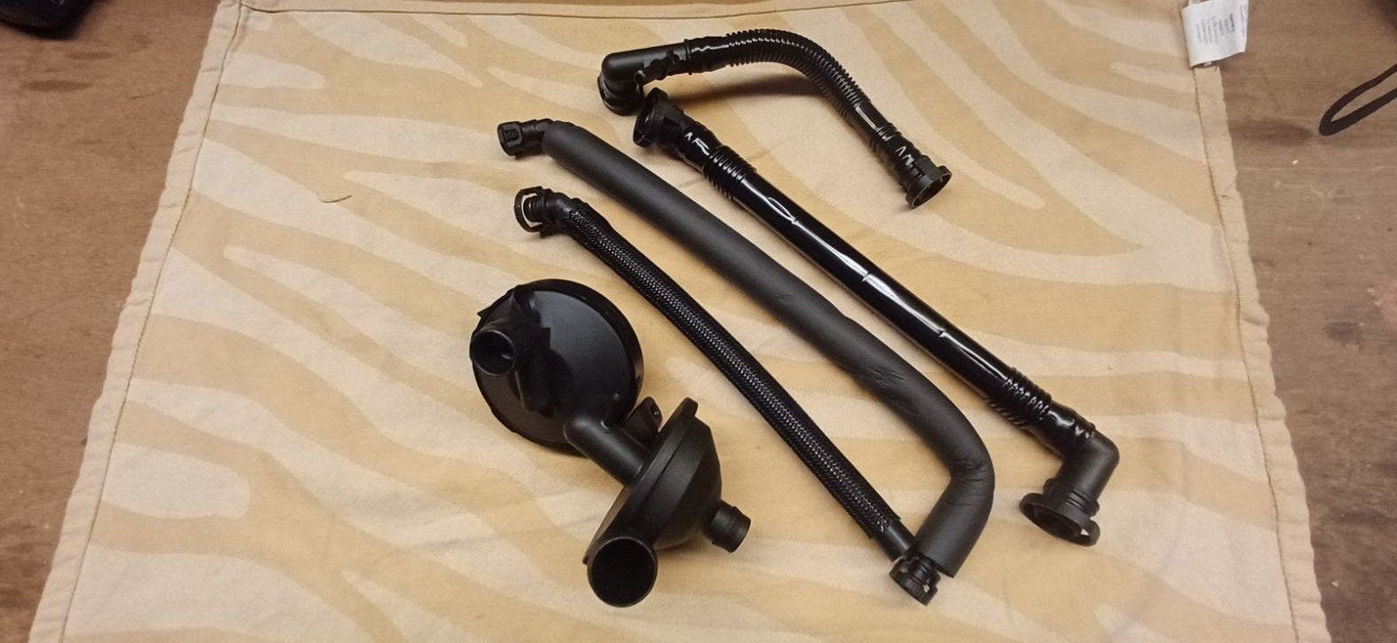 Bmw m54 motor carter ventilatie set nieuw, Ophalen of Verzenden, Nieuw, BMW
