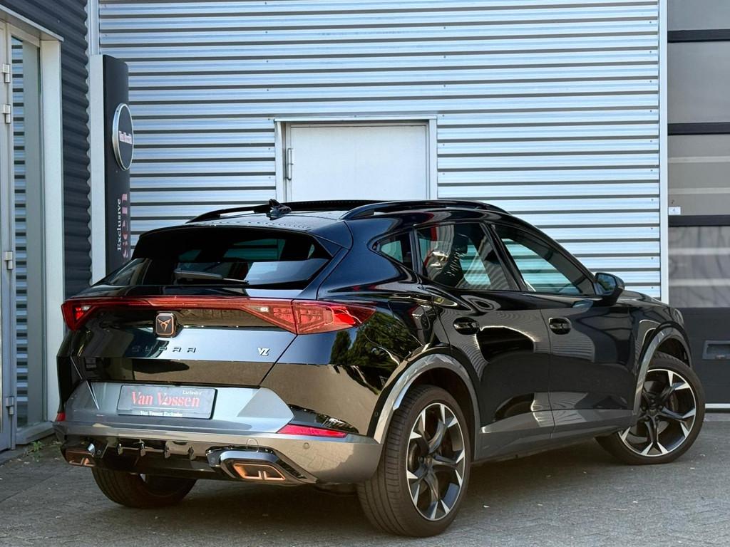 Cupra Formentor 1.4 e-Hybrid VZ 245PK|Pano|Leder|Memory|Came, 12 maanden, Gebruikt, 4 cilinders, Zwart