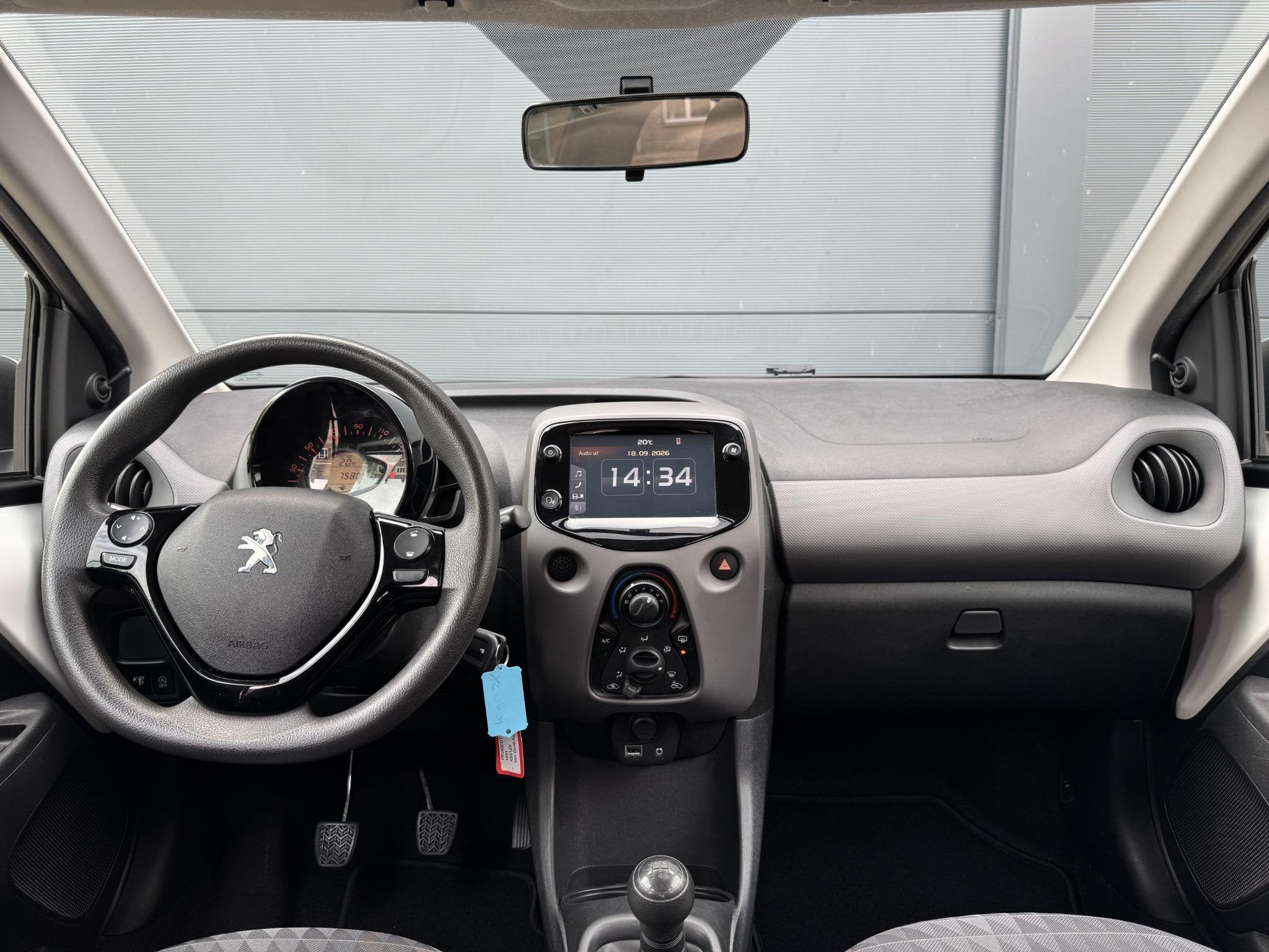 Peugeot 108 1.0 e-VTi Active / 100% Onderhoud / 1e Eigenaar, Auto's, Voorwielaandrijving, Stof, Gebruikt, Euro 6