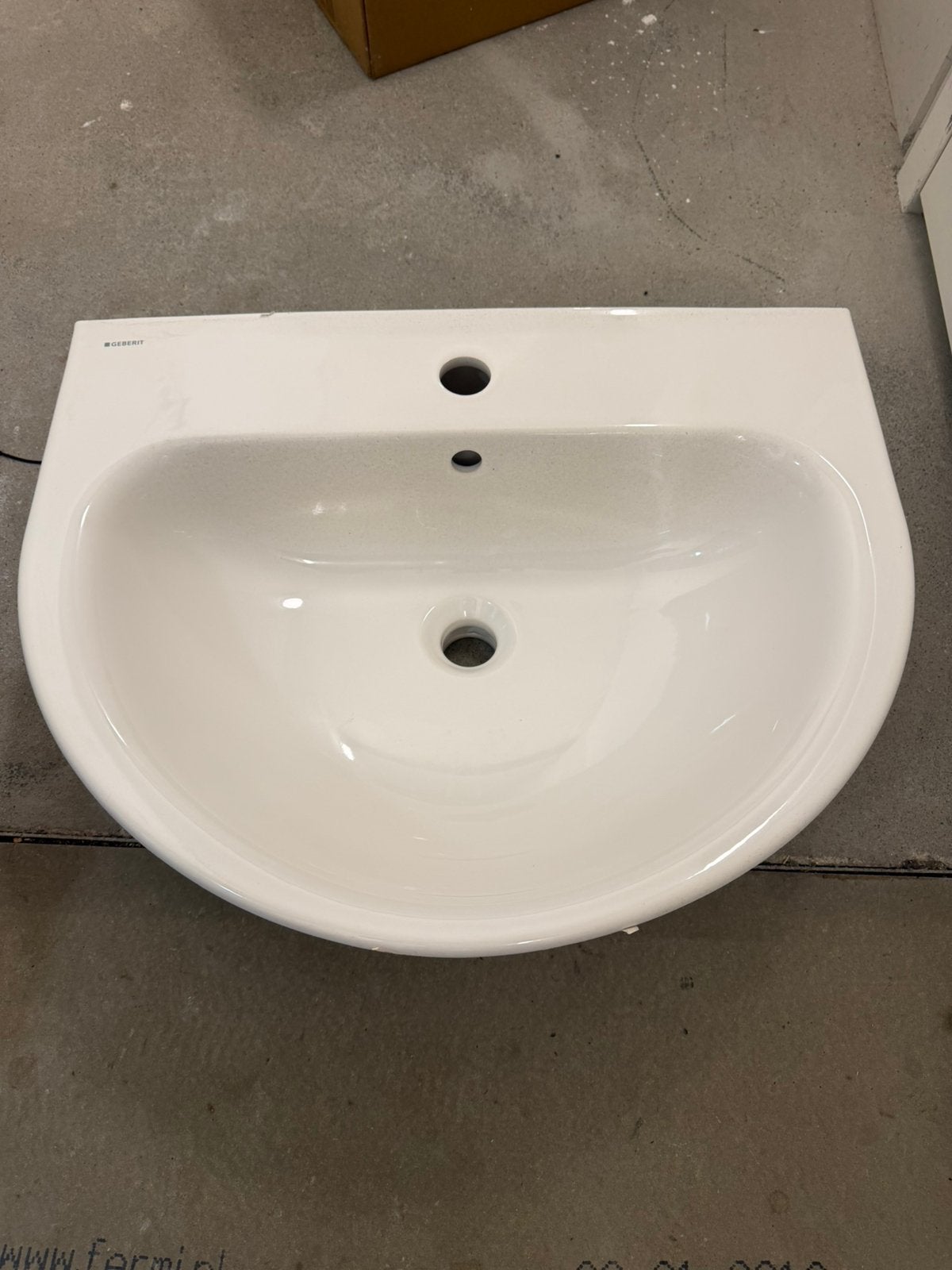 Geberit wastafel, Ophalen, 50 tot 100 cm, Zo goed als nieuw, Minder dan 100 cm