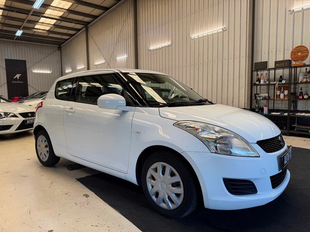 Suzuki Swift 1.2 Nette Auto Airco Volledig Onderhouden, Auto's, Stof, Gebruikt, 4 cilinders, Origineel Nederlands