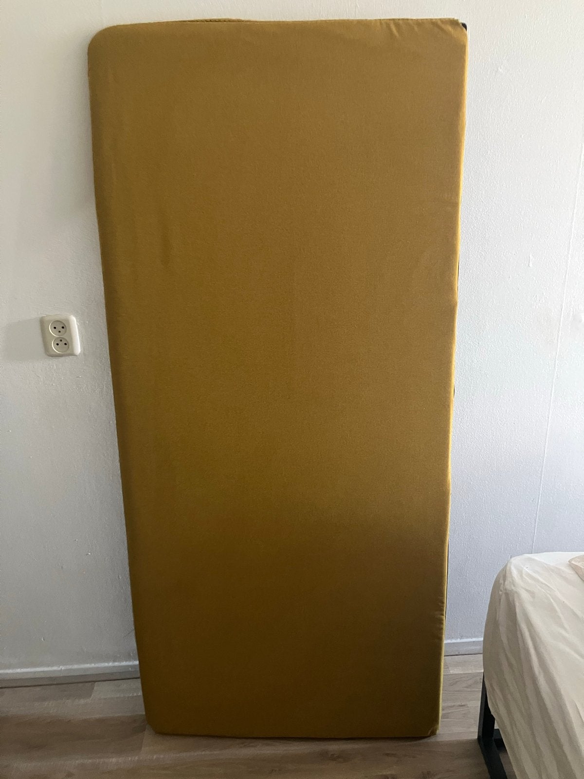 Hoofdbord mosterdgeel inclusief hoes, 168x76 cm, Huis en Inrichting, Ophalen, Overige kleuren, Tweepersoons, Zo goed als nieuw