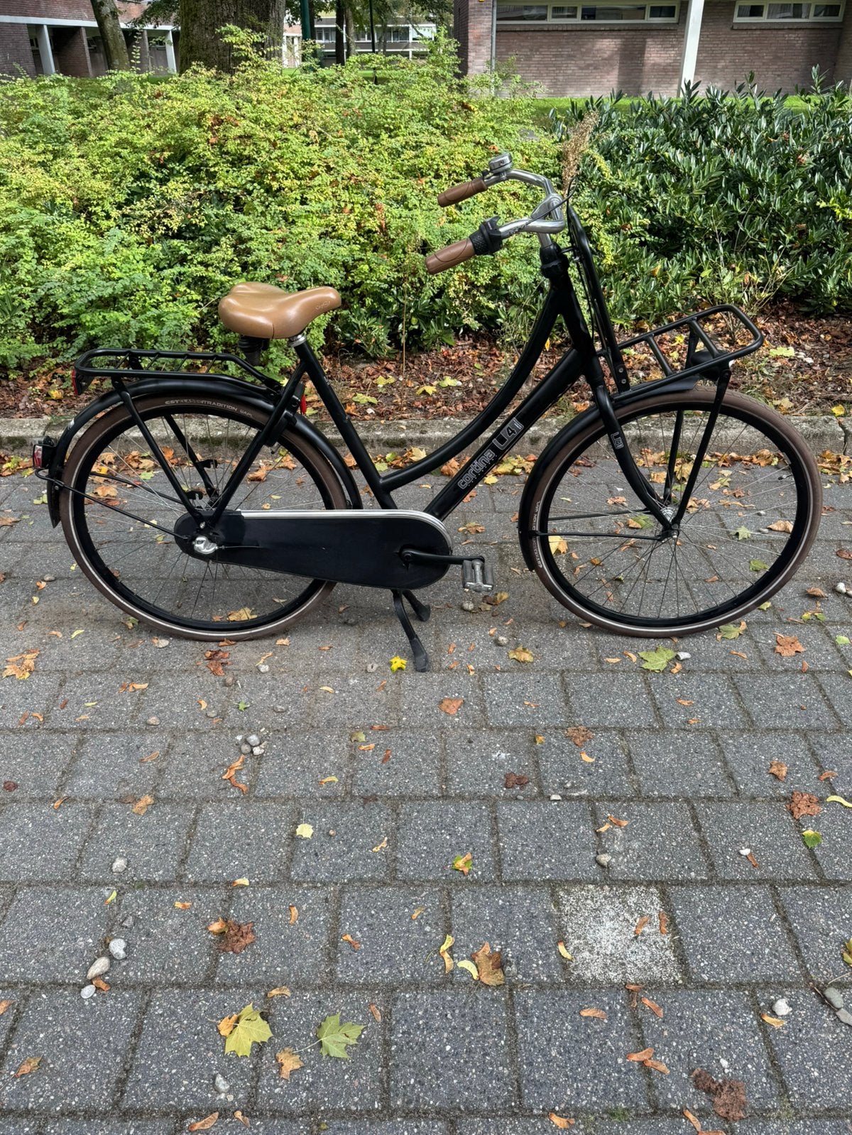 nette damesfiets cortina u4 28 inch 3v, 56 cm of meer, Ophalen, Zo goed als nieuw, Overige merken