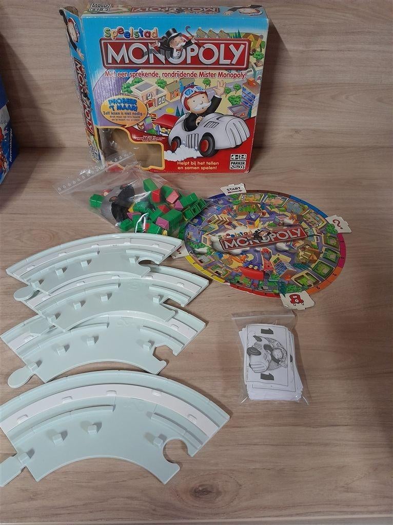 monopoly speelstad - s3016, Hobby en Vrije tijd, Gezelschapsspellen | Bordspellen, Verzenden, Zo goed als nieuw
