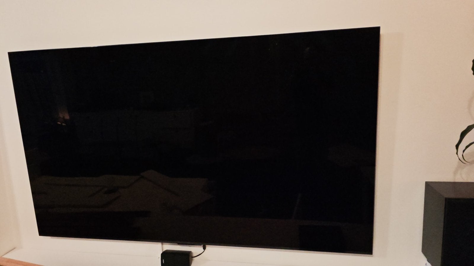 TCL 85 inch Smart TV inclusief muurbeugel, Audio, Tv en Foto, Televisies, 50 Hz, Zo goed als nieuw, 100 cm of meer, Smart TV