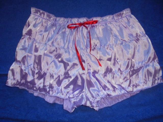 satijn sissy shorty (kan ook voor de heren), Verzenden, Paars, Broekje of Short