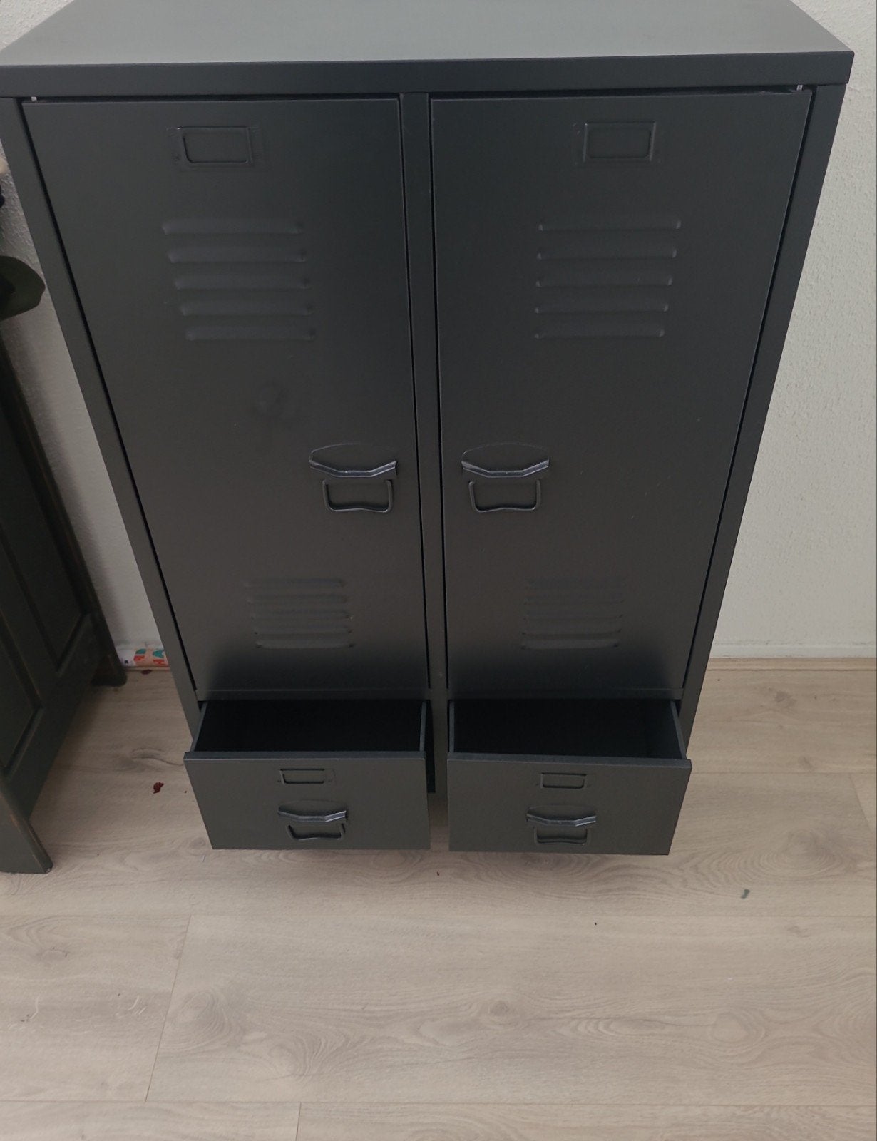 Mooie industriële lockerkast - Zwart, Huis en Inrichting, Ophalen, Gebruikt, Industrieel