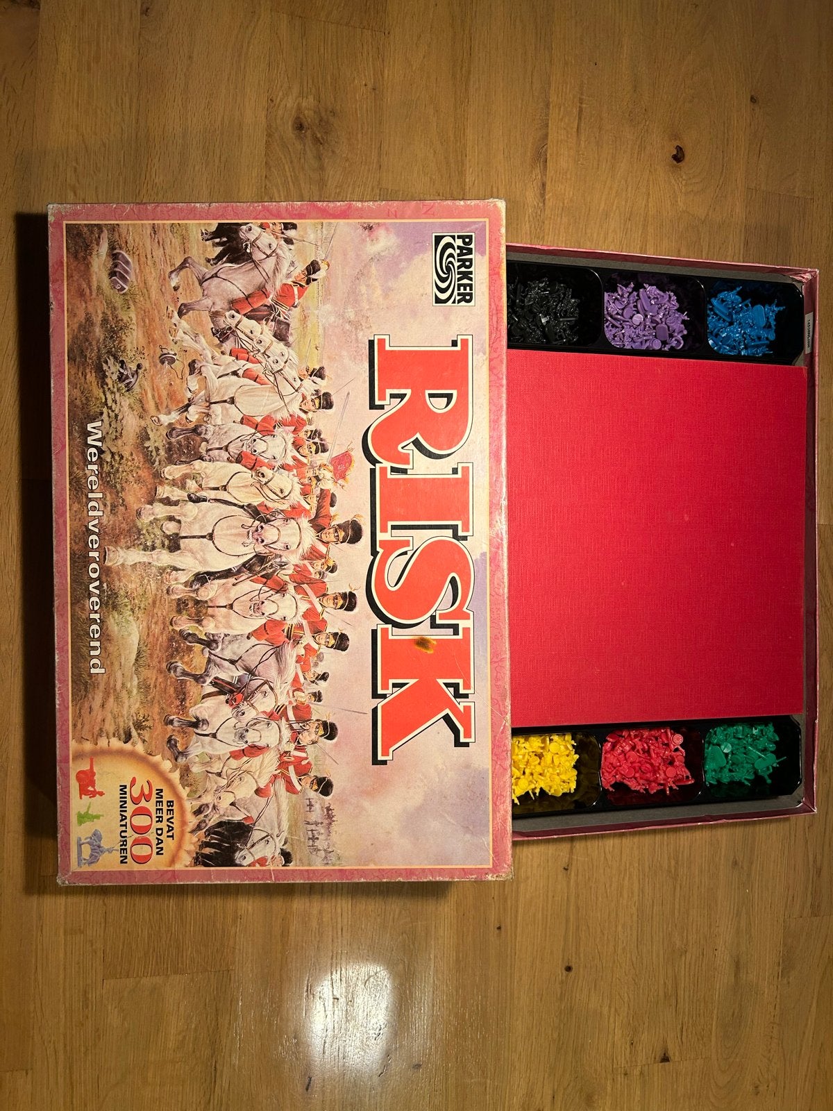 Risk Bordspel - Wereldveroverend Strategisch Spel, Drie of vier spelers, Ophalen, Gebruikt
