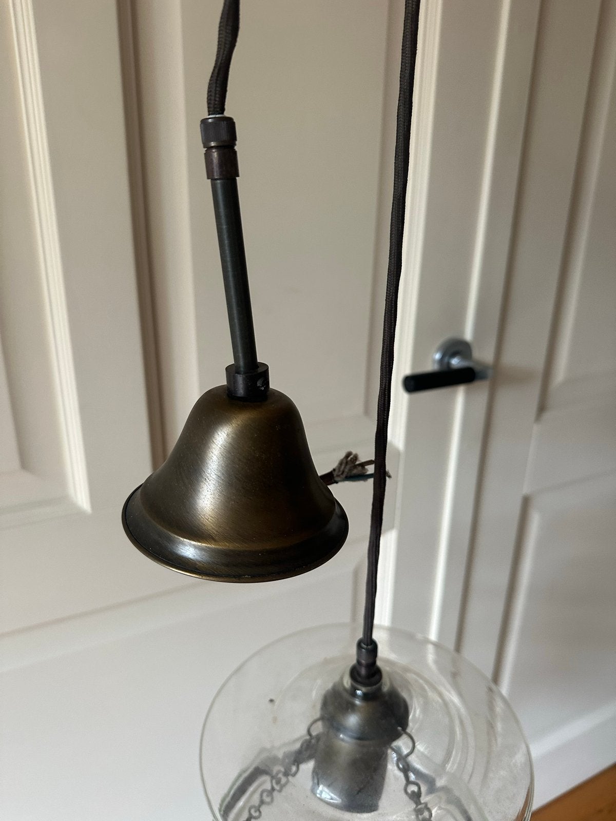 Vintage Glazen Hanglamp met Koperen Details, Ophalen of Verzenden, Gebruikt, Glas, Minder dan 50 cm