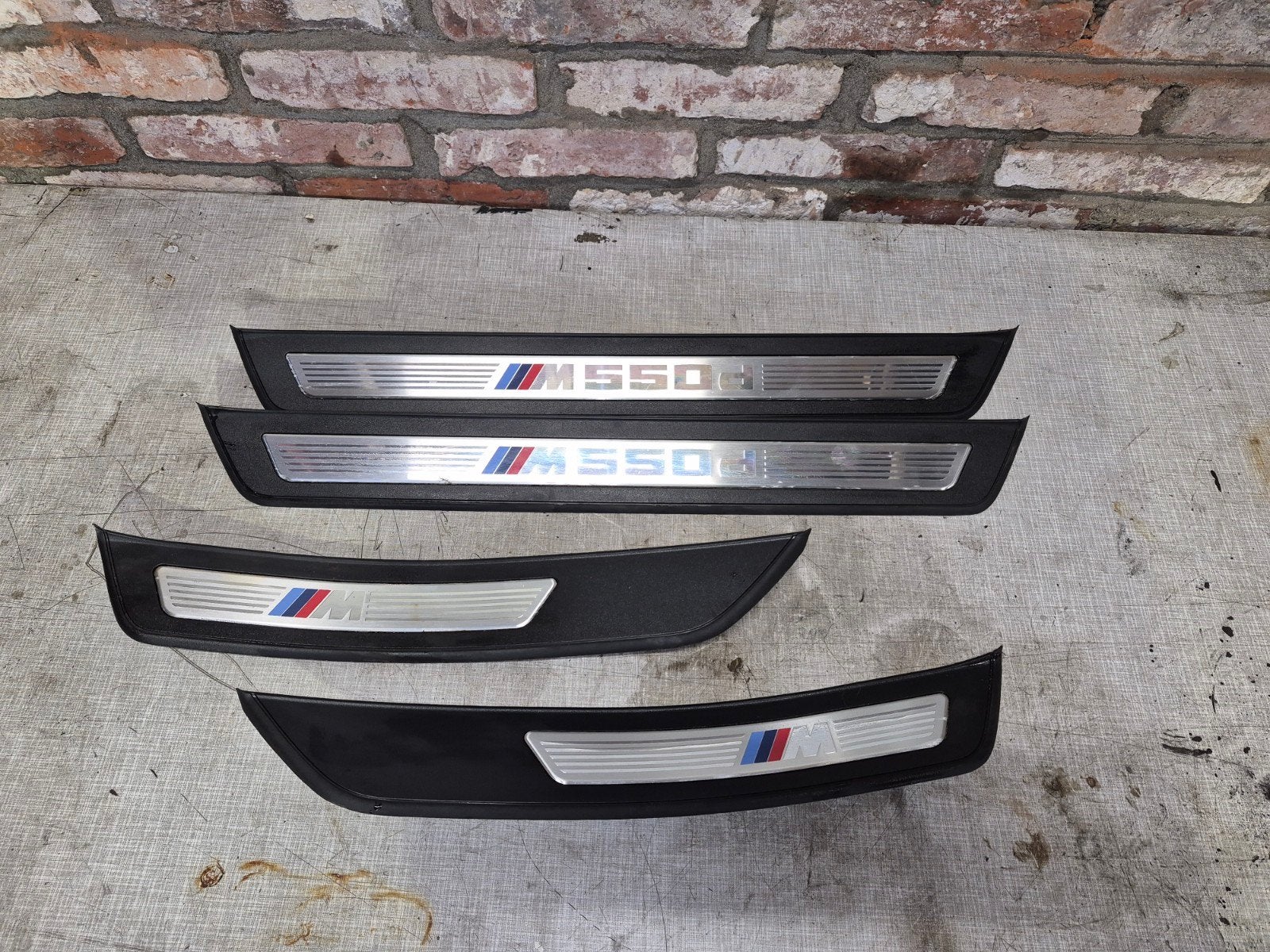 BMW F1x 550D Instaplijsten (set), Gebruikt, Bmw, Ophalen of Verzenden, BMW