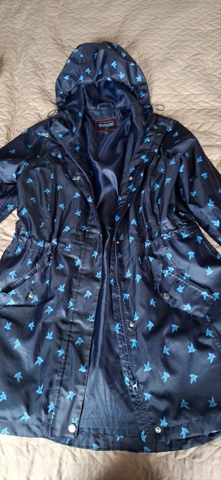 Regatta outdoor tussen jas retro style met zwaluwen, Verzenden, Zo goed als nieuw