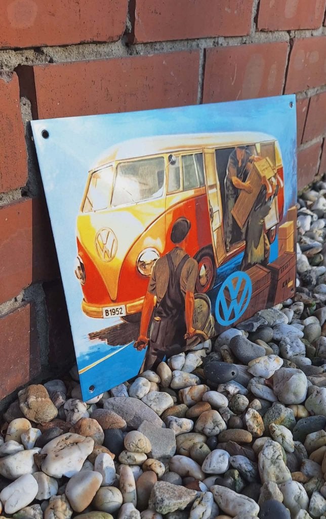 Volkswagen T1 emaille bord - 60 Jaar VW Transporter., Verzamelen, Reclamebord, ., Ophalen of Verzenden, Zo goed als nieuw