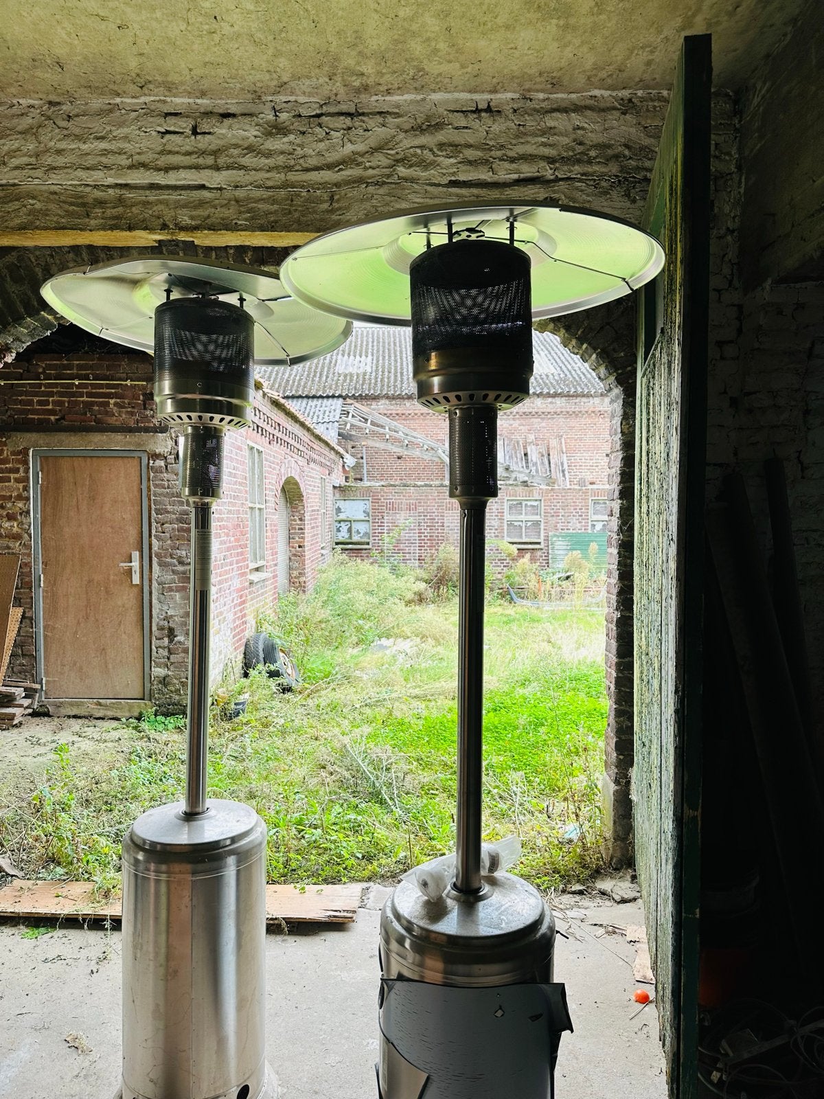 2x Terrasverwarmer Gas - Zonder Gasflessen, Ophalen of Verzenden, Zo goed als nieuw, Gas, Vloer