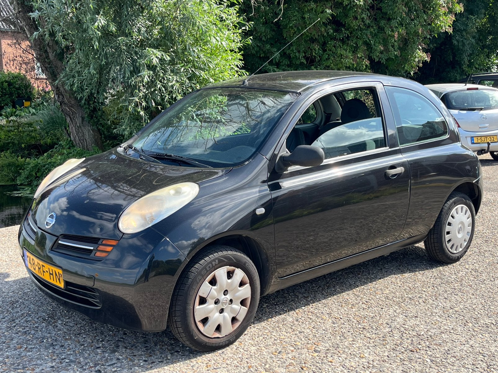 Nissan Micra 1.0 3DR 2005 Zwart APK tot 08-2027 ! / TOP AUTO, 31 €/maand, 4 cilinders, Zwart, Origineel Nederlands