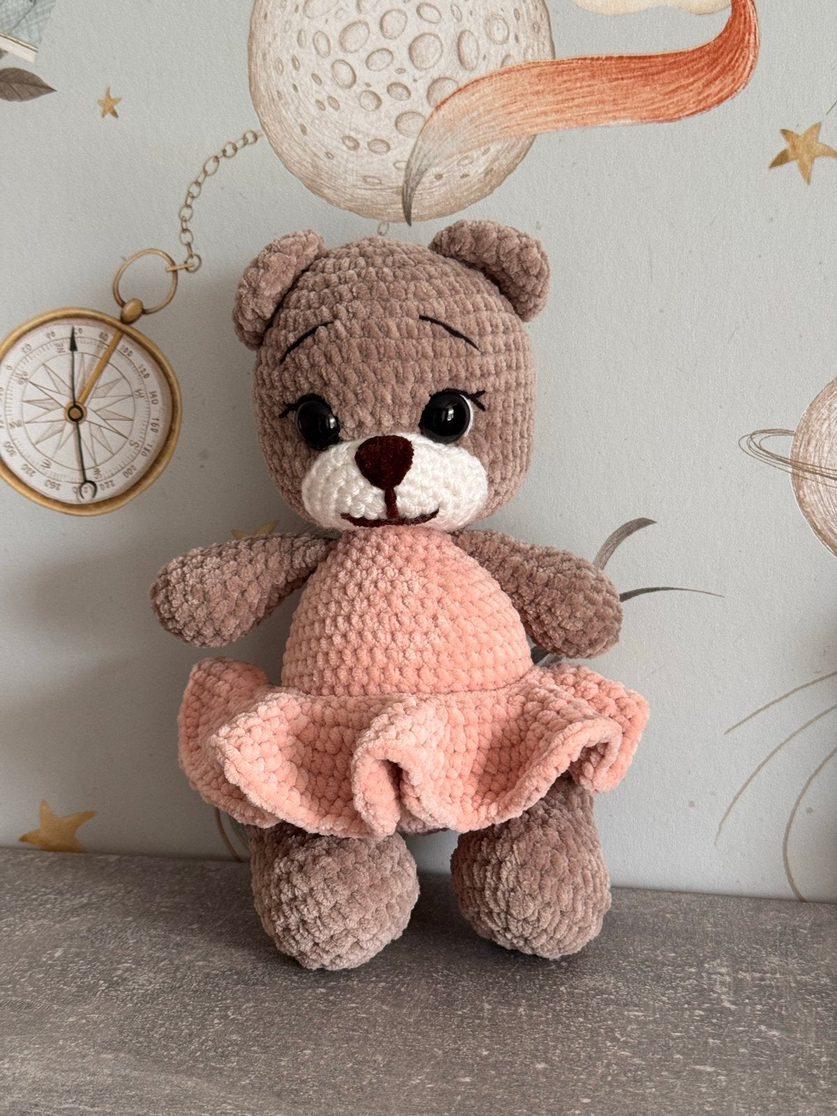 Handgemaakte Amigurumi Beer in Roze Jurkje, Overige merken, Beer, Nieuw, Ophalen of Verzenden