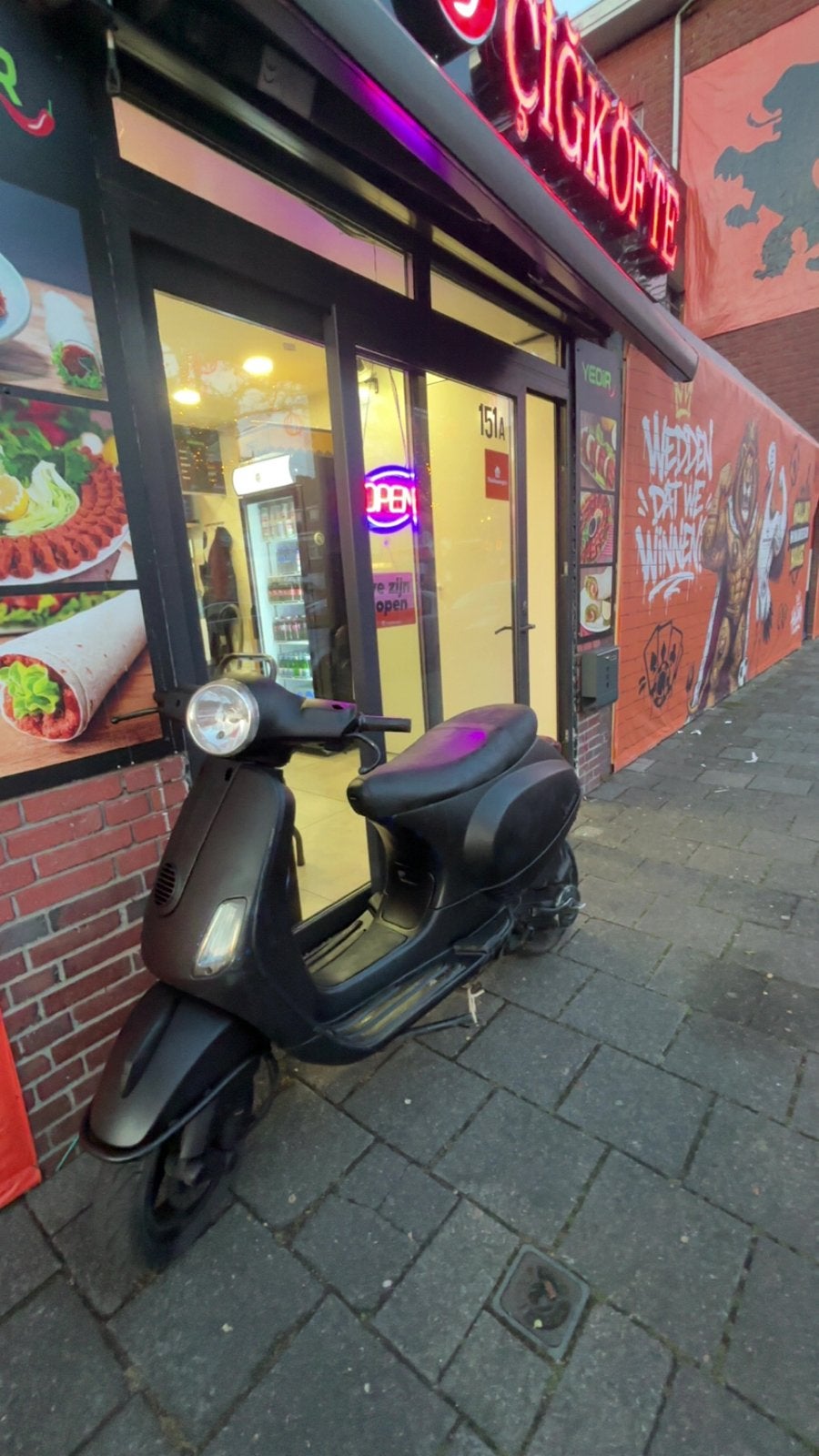 Vespa lx50 rijd wel maar paar problemen af en toe, Ophalen, Gebruikt, Maximaal 45 km/u