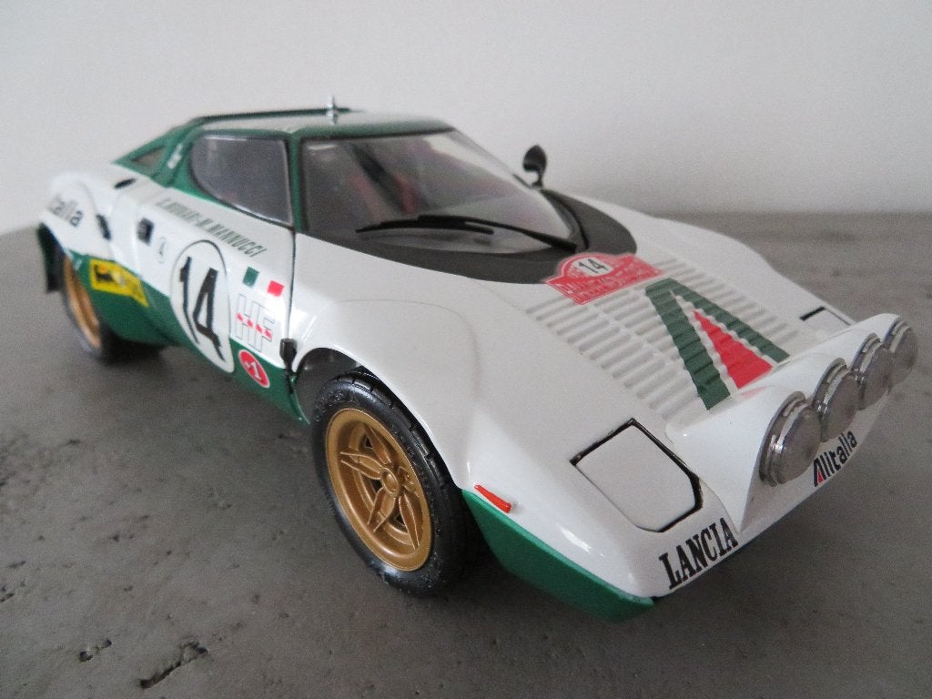 Lancia Stratos - Rally Monte Carlo 1975 - Kyosho, Ophalen of Verzenden, Zo goed als nieuw, Auto, Kyosho