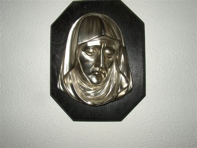 VINTAGE MARIA BEELD OP ZWART HOUT 24 x18 CM €15.00, Ophalen of Verzenden