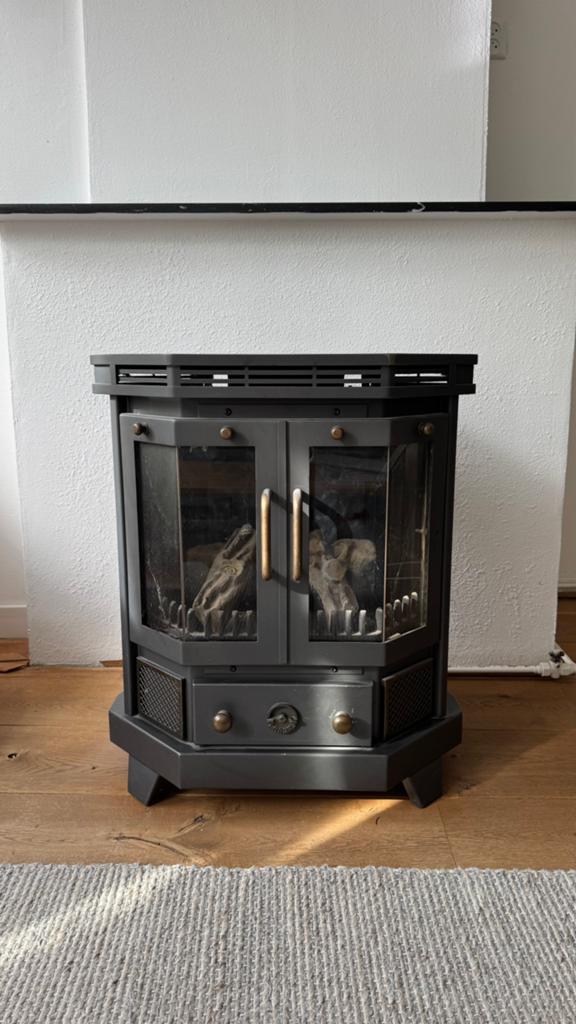 Gaskachel vandaag te koop, Ophalen, Zo goed als nieuw, Gas, Gaskachel