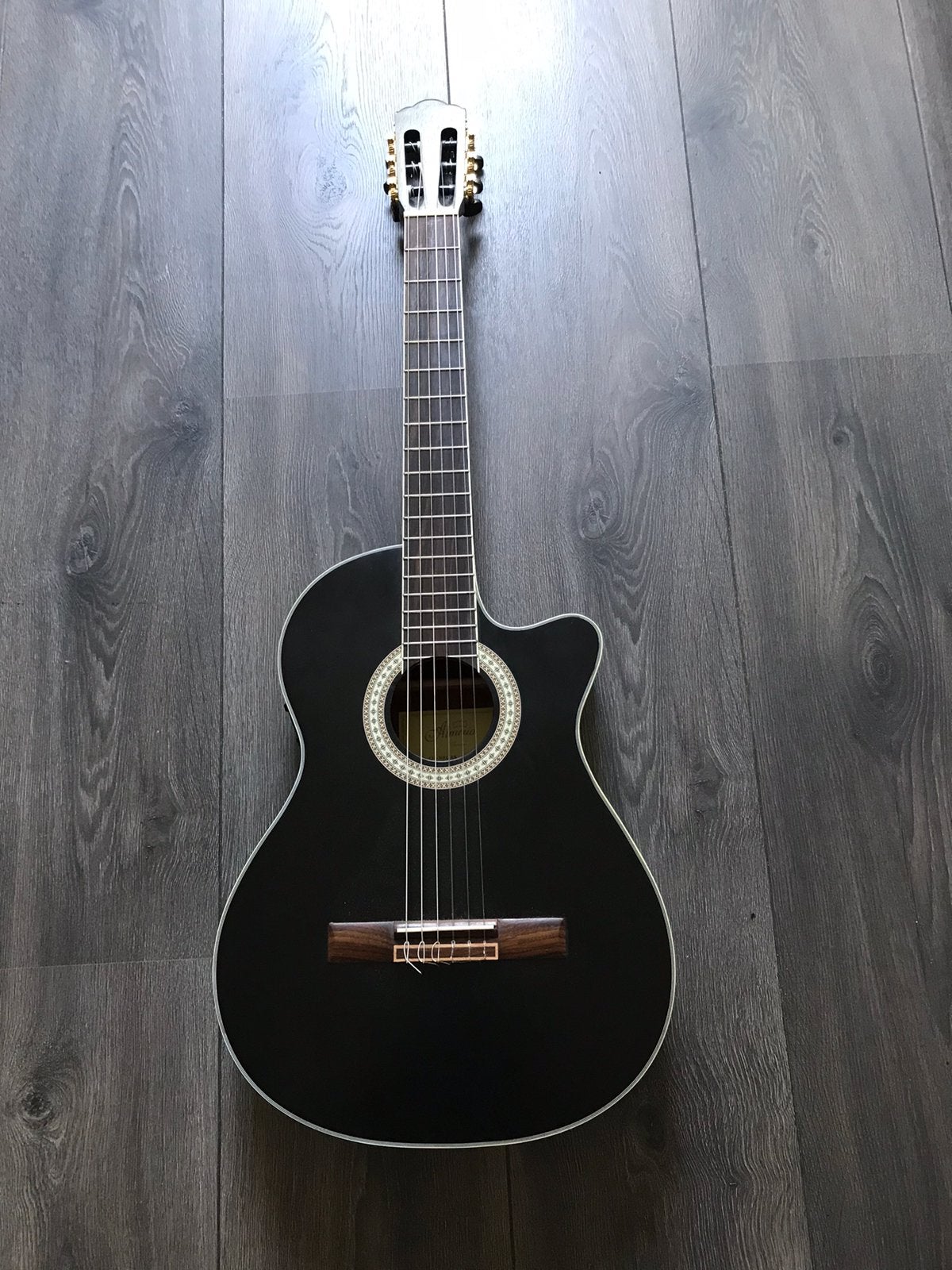 Klassiek elektro akoestische gitaar, Ophalen, Zo goed als nieuw, Klassieke of Spaanse gitaar