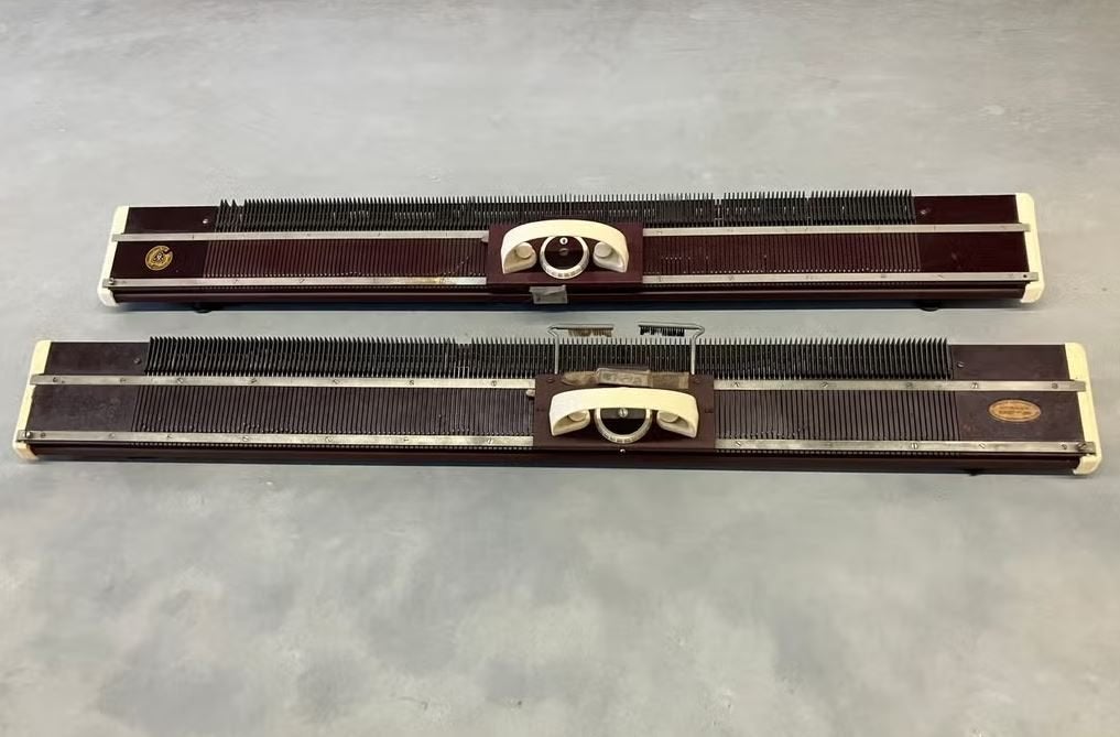 2 x Knittax breimachine, Hobby en Vrije tijd, Breien en Haken, Ophalen of Verzenden, Gebruikt, Breien, Machine