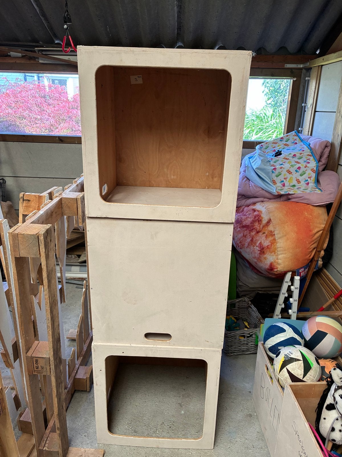 Houten opbergkisten / display units (3 stuks), Ophalen, Gebruikt