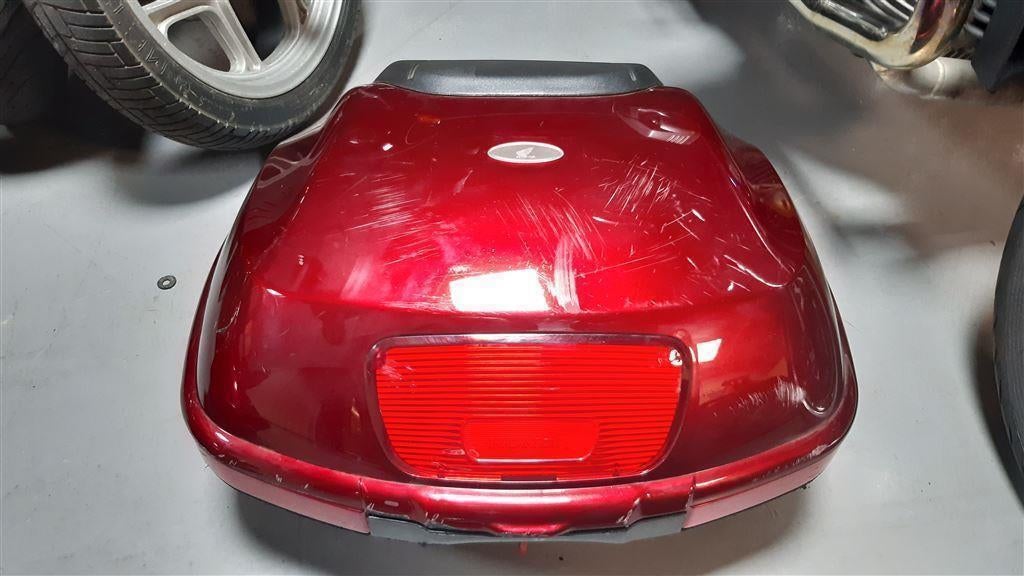koffer 15 transalp XLV XL 700 deauville topkoffer rood en zw, Motoren, Accessoires | Koffers en Tassen, Ophalen of Verzenden, Gebruikt