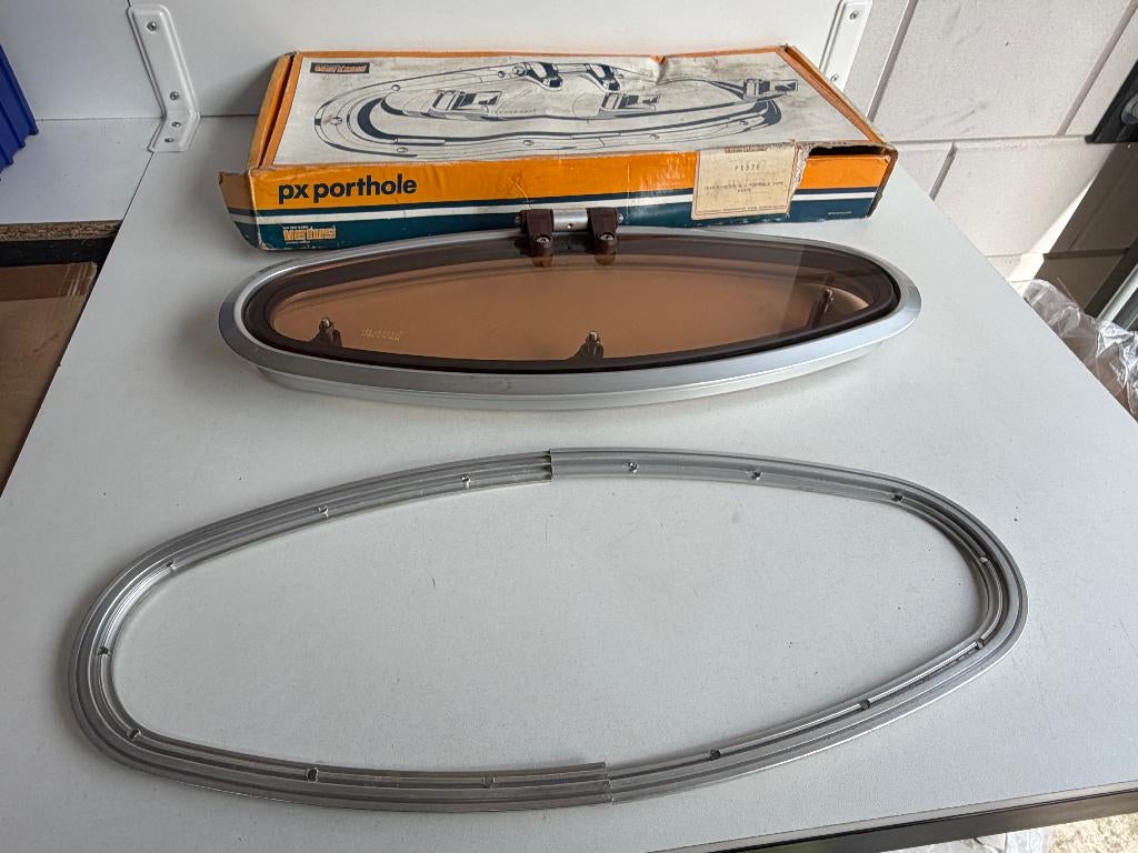 2 x Vetus PX57E patrijspoort NIEUW, Ophalen of Verzenden, Nieuw, Overige typen