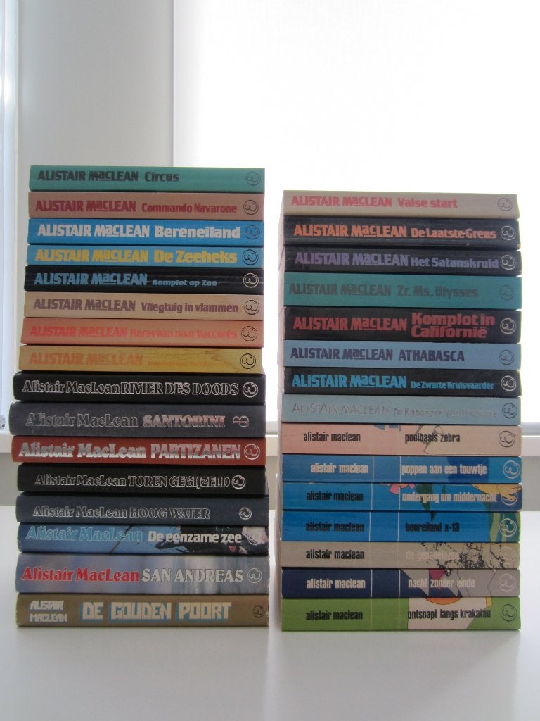 Alistair MacLean - complete reeks van 31 boeken, Ophalen of Verzenden, Gelezen