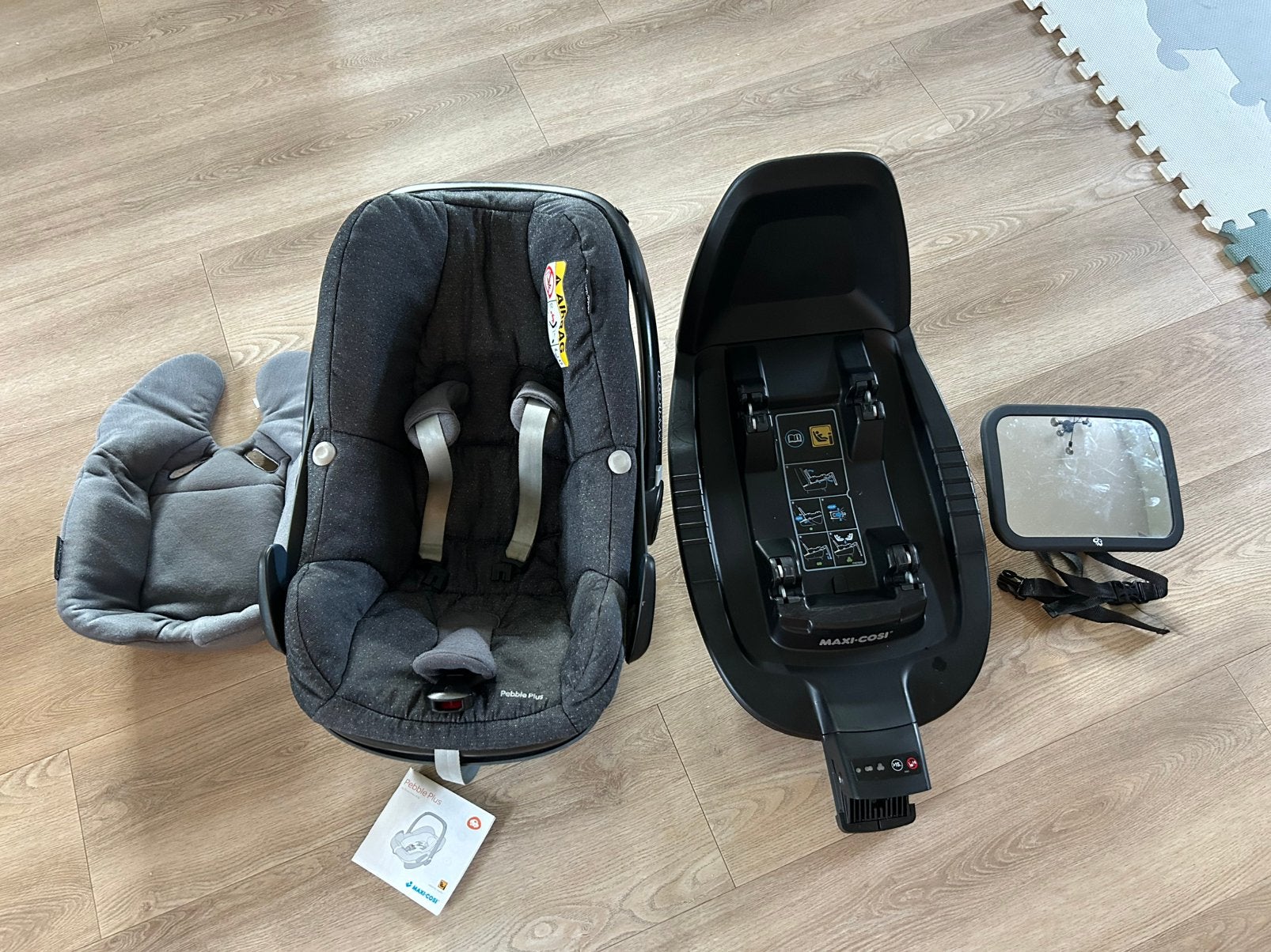 Isofix, maxi cosi met zitverkleiner en spiegel, Ophalen, Gebruikt, Isofix, 0 t/m 13 kg