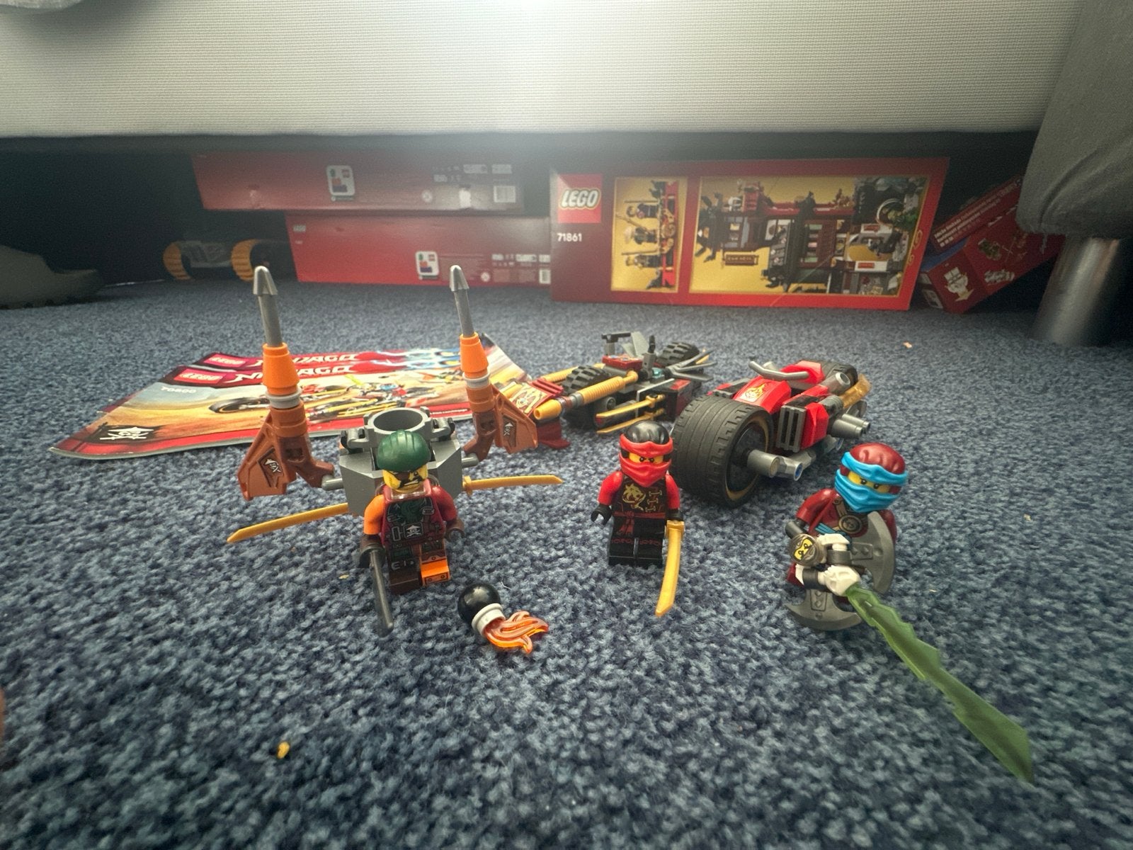 LEGO NINJAGO 70600 Ninja Bike Chase compleet + 3 minifiguren, Ophalen of Verzenden, Gebruikt