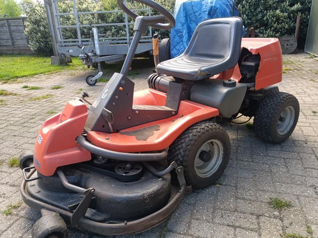 Husqvarna zitmaaier rider16 hydrostatic, Ophalen