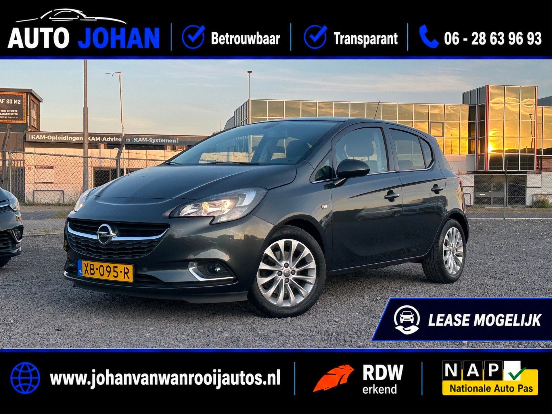 Opel Corsa 1.0 Turbo Online Edition/CAMERA/NAVI/NW APK, Voorwielaandrijving, Leder en Stof, 49 €/maand, Origineel Nederlands