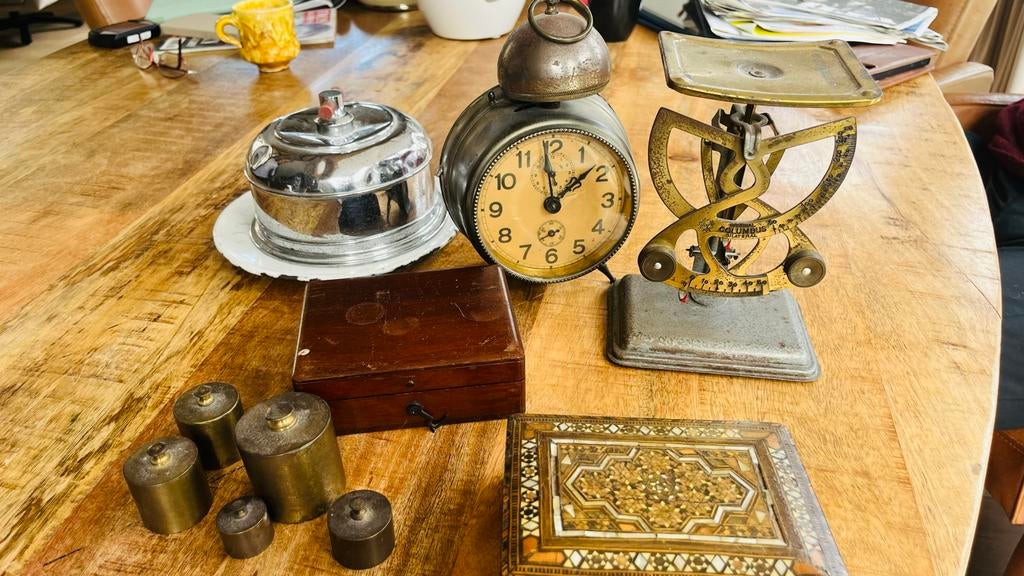 Verzameling antieke items, Ophalen of Verzenden