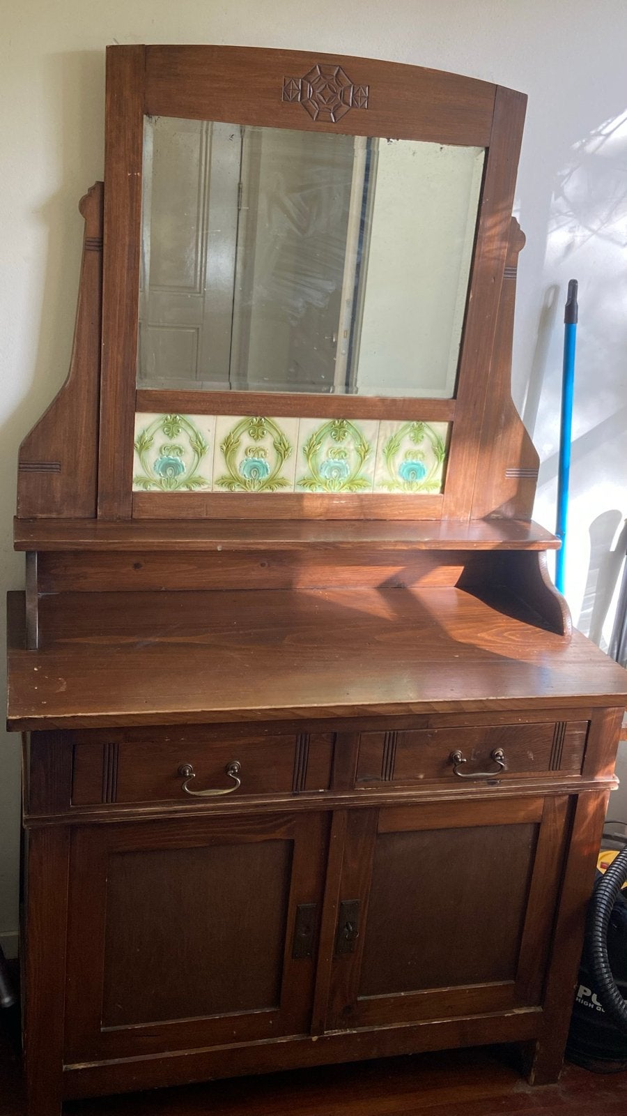 Brocante kaptafel met tegelplateau en opbergruimte, Ophalen