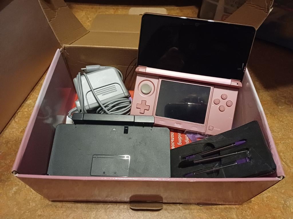 Nintendo 3DS, Spelcomputers en Games, Spelcomputers | Nintendo DS, Ophalen, Zo goed als nieuw, DS Lite